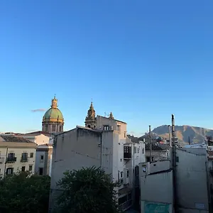  Appartamento La Dimora Di Cavour Exclusive View Italia